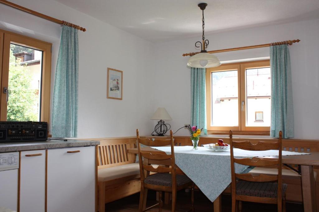 Ferienwohnung Galzigblick Pettneu am Arlberg Exterior foto